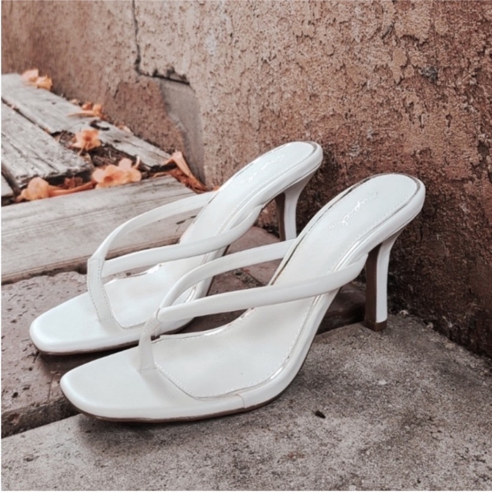 White thong sandal slip on square toe heels